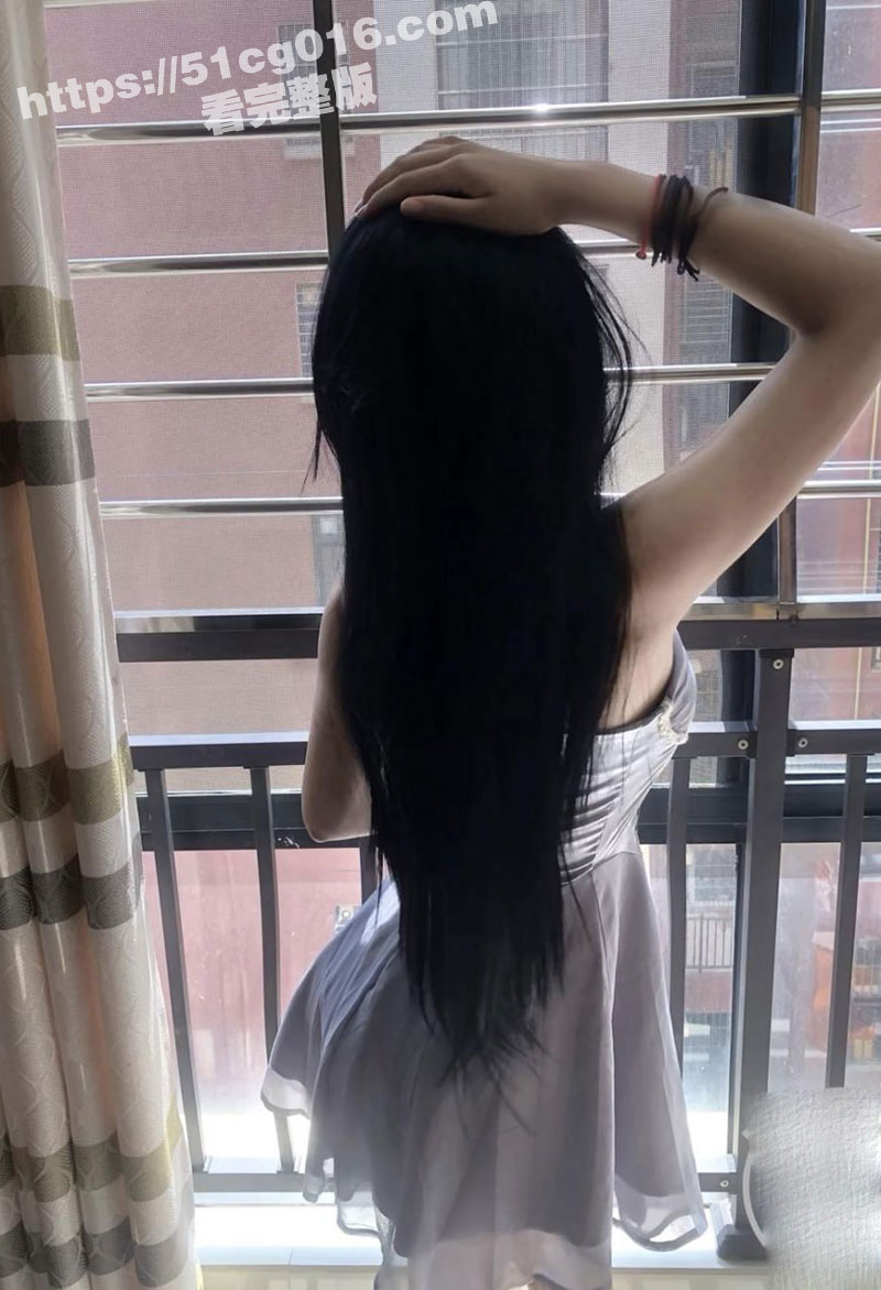 海角社区之把极品身材相关图片