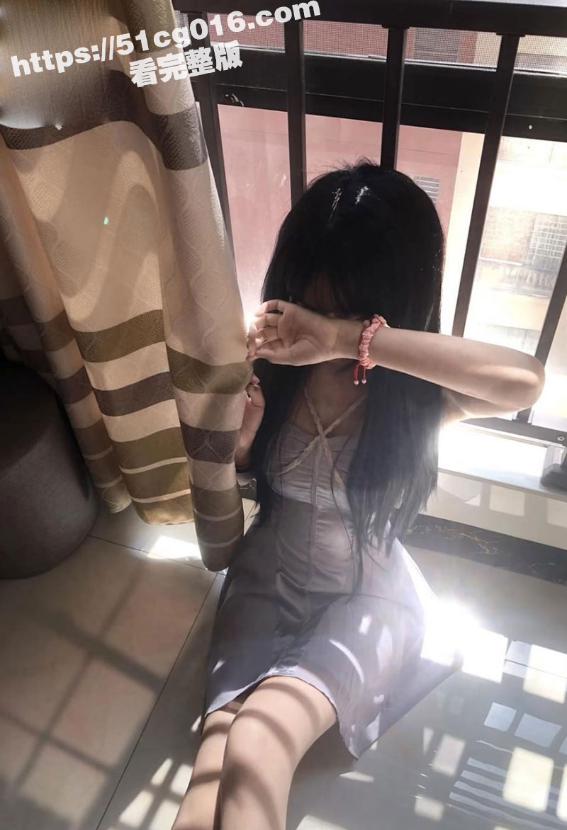 海角社区之把极品身材相关图片