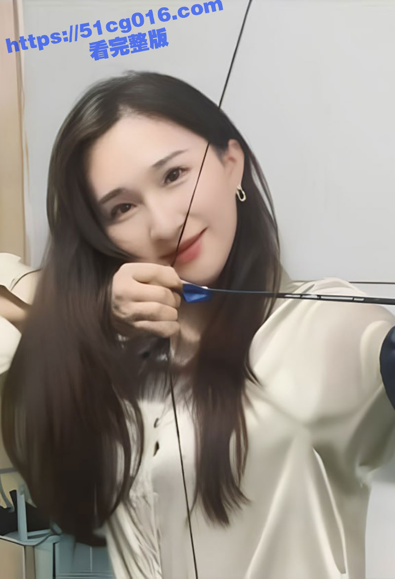 朋友妻就得欺 极品颜值的黑丝长腿母狗 被绿帽老公与好兄弟共享 前后夹击骚货！