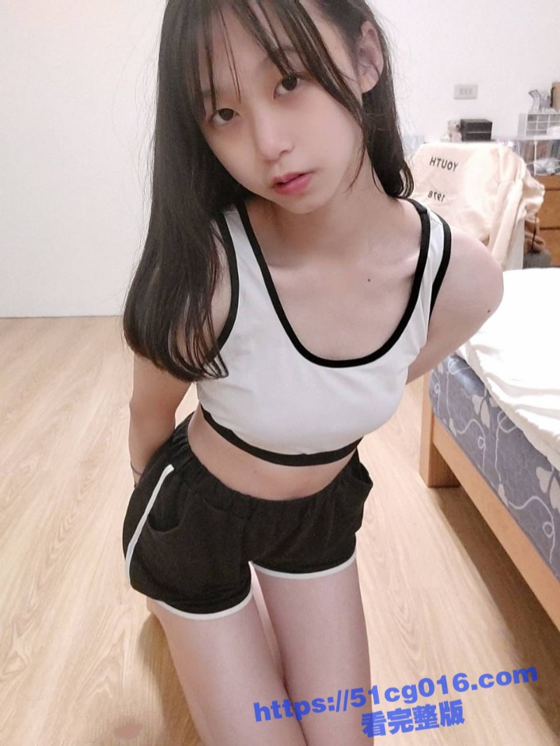 今日换口味！来个高颜相关图片