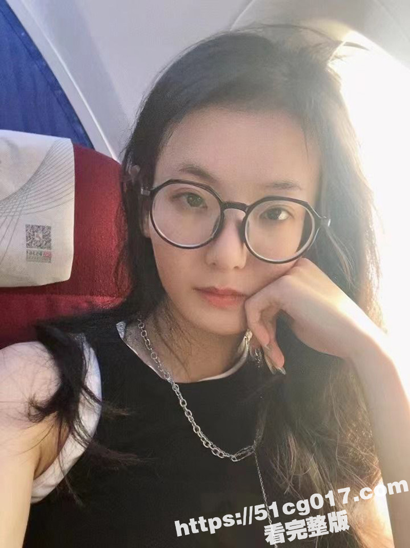 不离婚就跳楼 南京女相关图片
