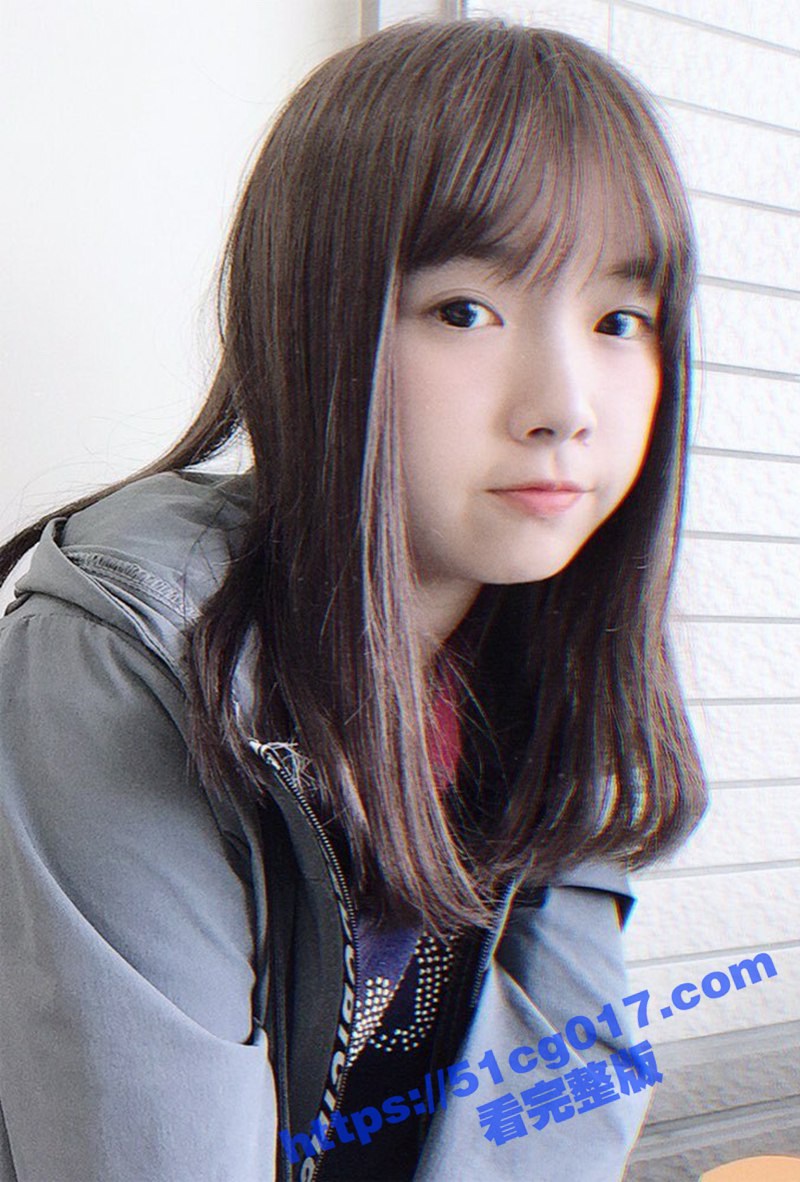 00后清纯可爱萝莉自拍 反差眼镜婊 双穴特写 勾引主人插入 扣菊花自慰出乎意料！