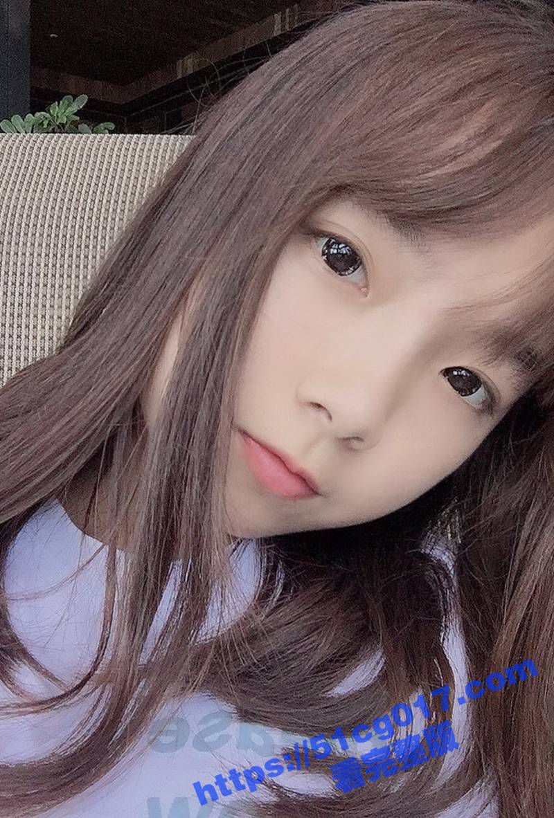00后清纯可爱萝莉自相关图片