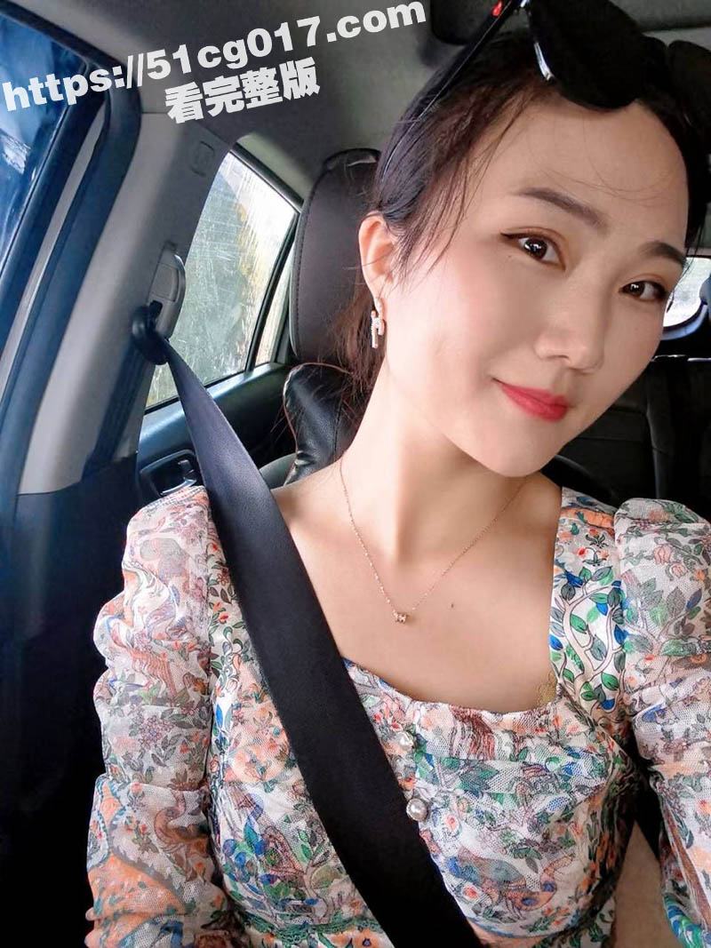 河南离异美少妇胡彦平 和网友撩骚裸舞第二弹 身材极品的长腿骚妇 谁不想操一下呢