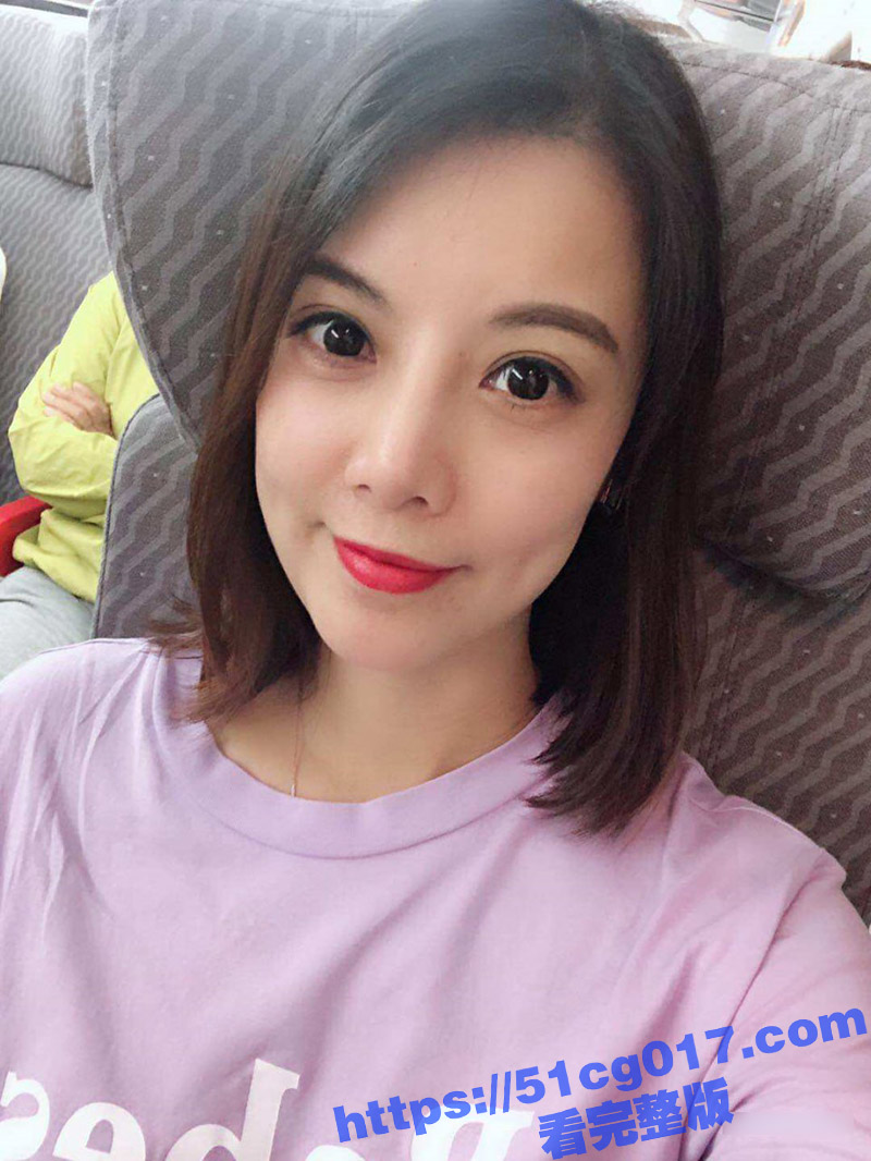 刚离婚的极品少妇 和相关图片