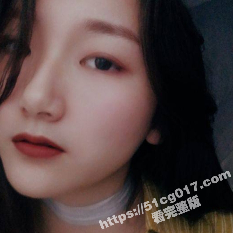 情侣泄密！活泼开朗的相关图片