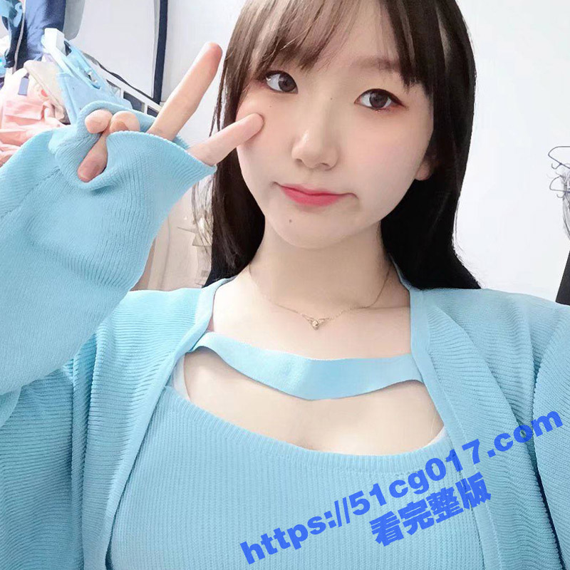 情侣泄密！活泼开朗的相关图片