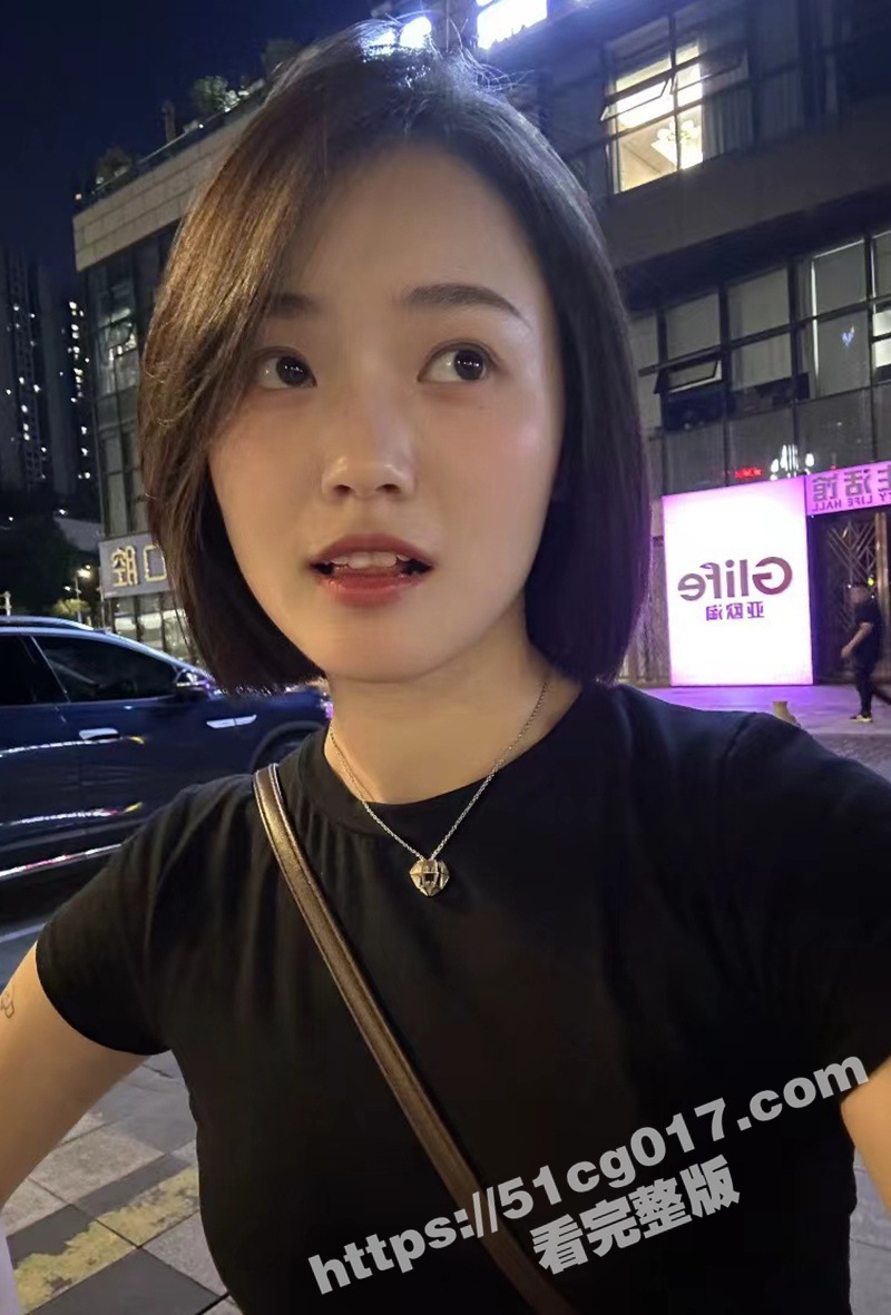 网友分享极品炮架女友相关图片