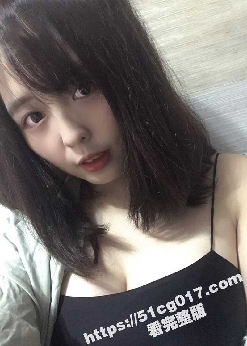 杭州清纯短发嫩妹 小相关图片