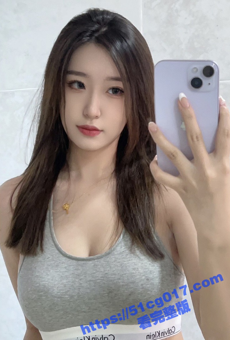 曝光慕洋婊 姣好面容相关图片