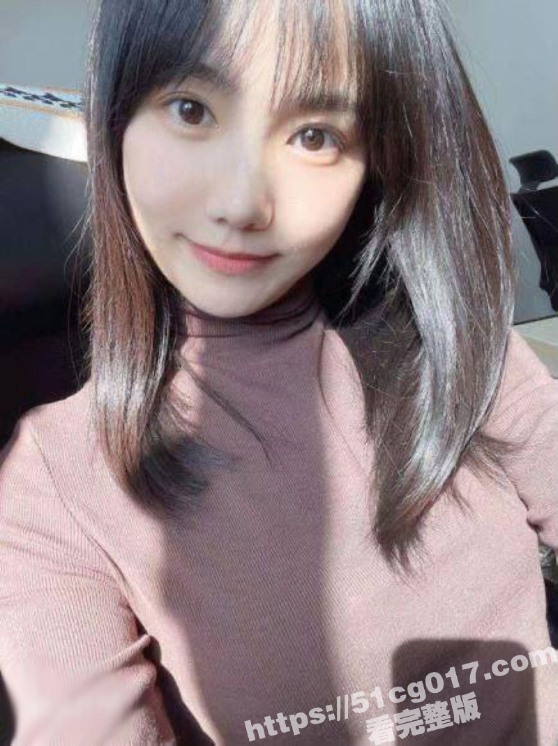 重庆反差女骚货 宋卓相关图片