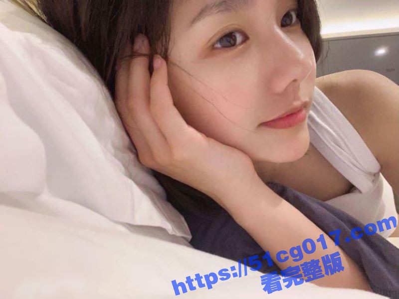 重庆反差女骚货 宋卓相关图片