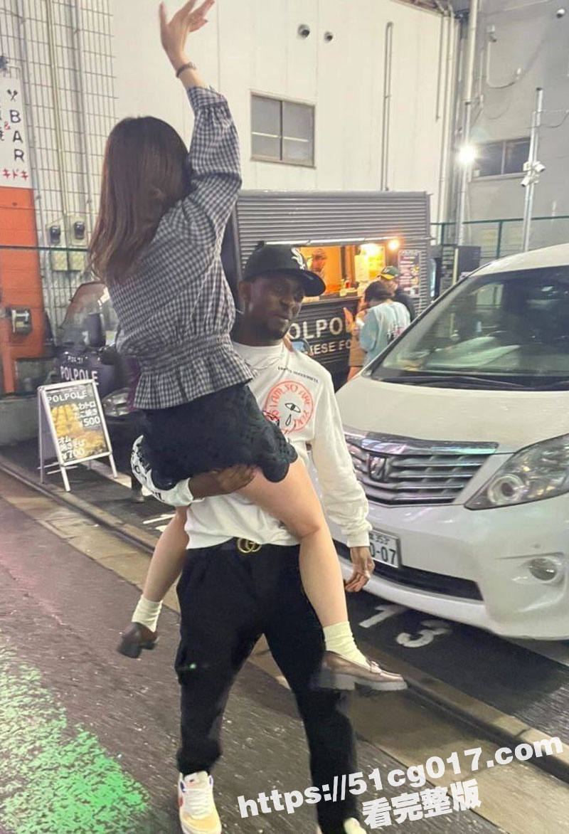 杭州极品反差女大学生相关图片