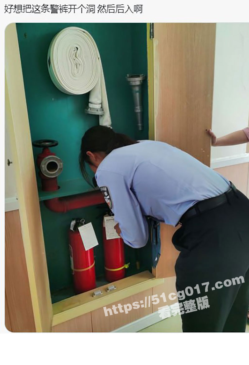 男警察天天意淫并偷拍相关图片