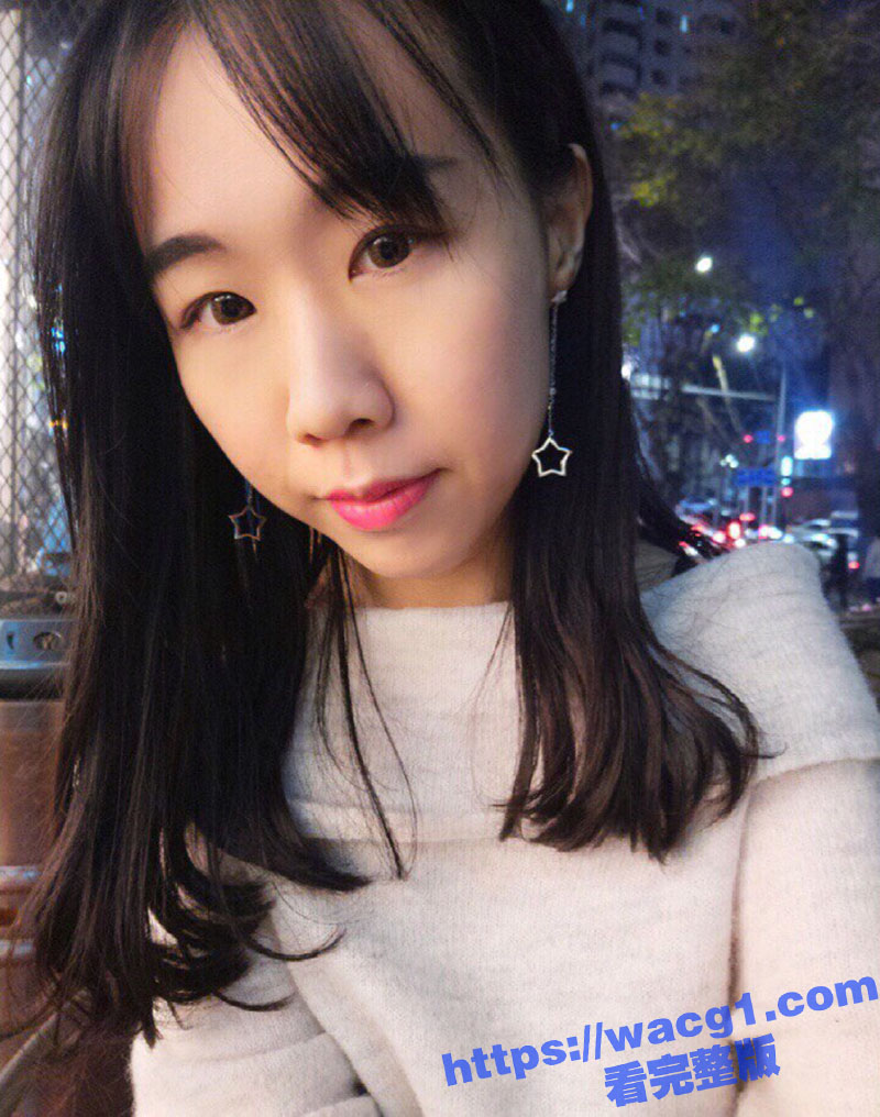 社区上班的长腿靓妹 相关图片
