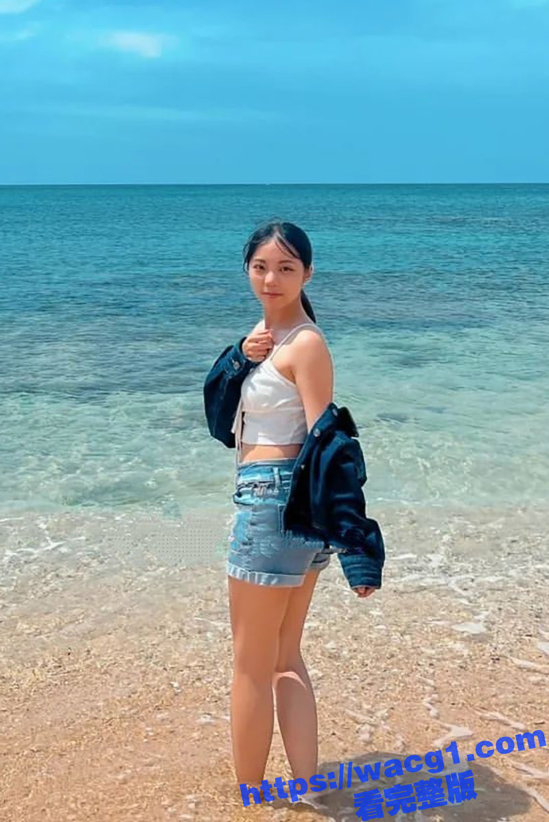 台北短发嫩妹李雪儿 相关图片