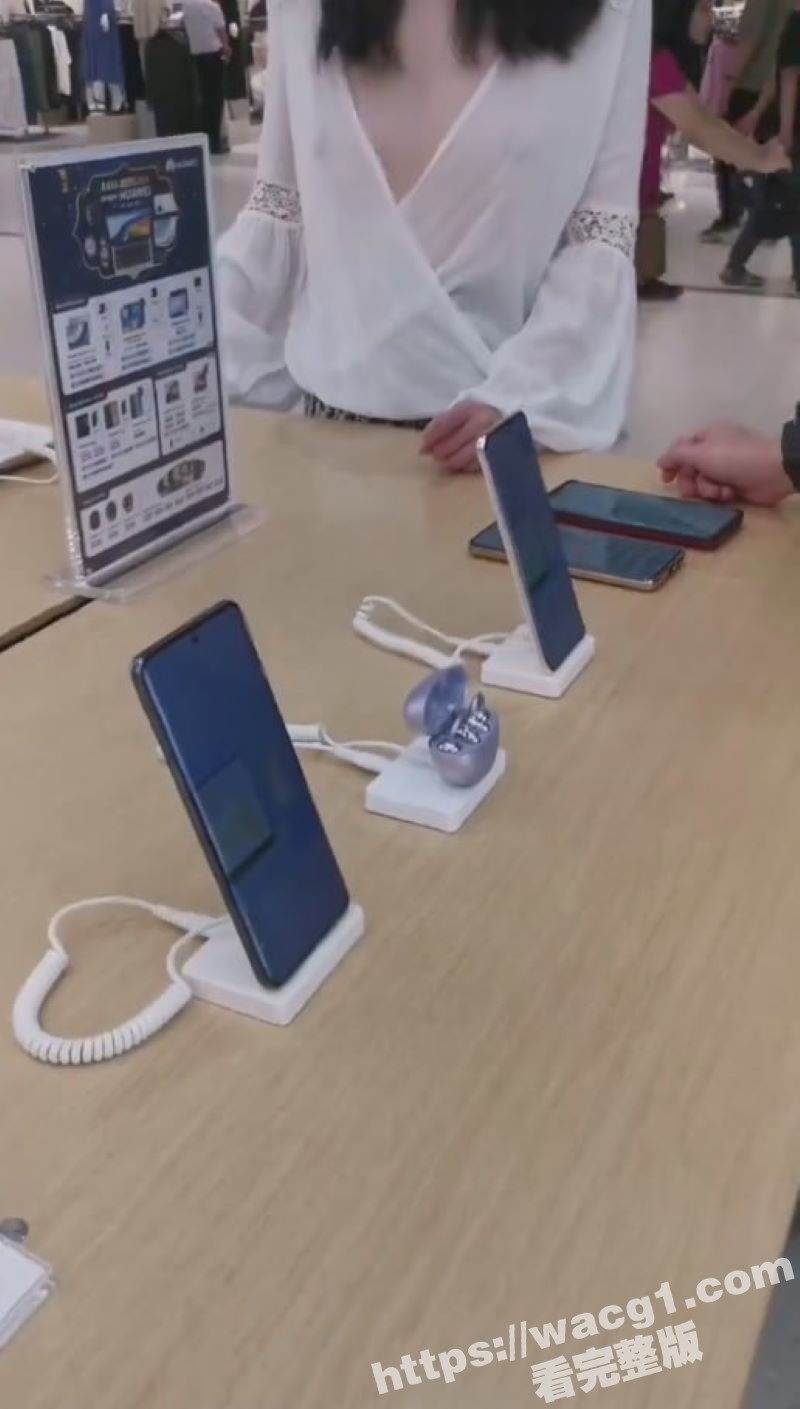 情人节华为旗舰店 一相关图片