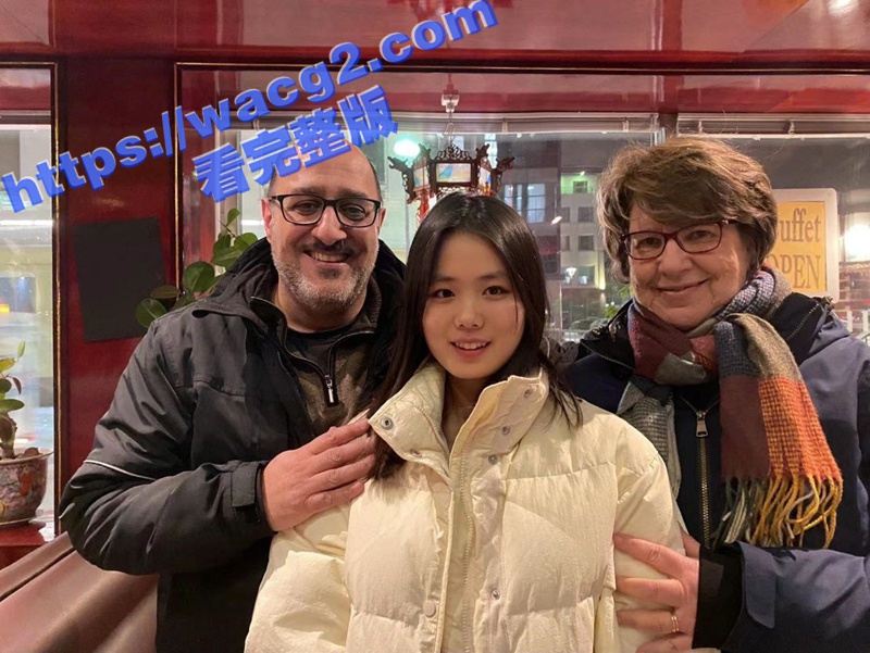 清纯反差女留学生 性欲狂热 女上骑乘啪啪 呻吟诱人表情销魂 真有这么爽？