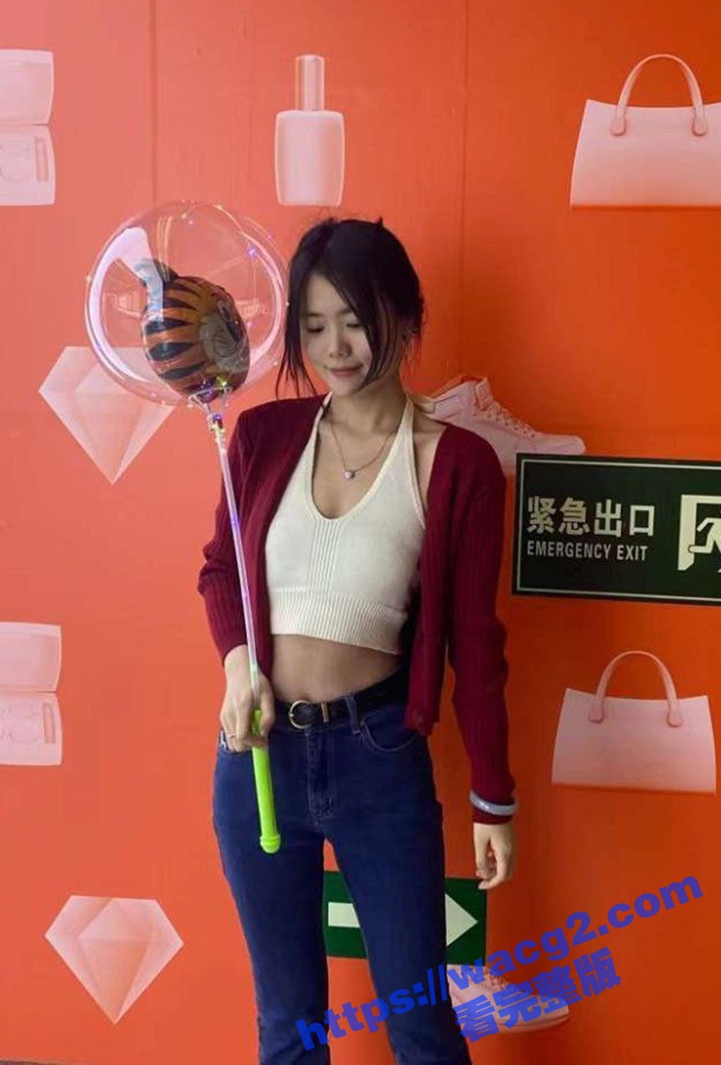 清纯反差女留学生 性相关图片
