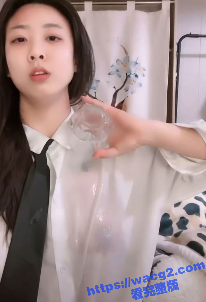 抖音高质量女主播露点相关图片