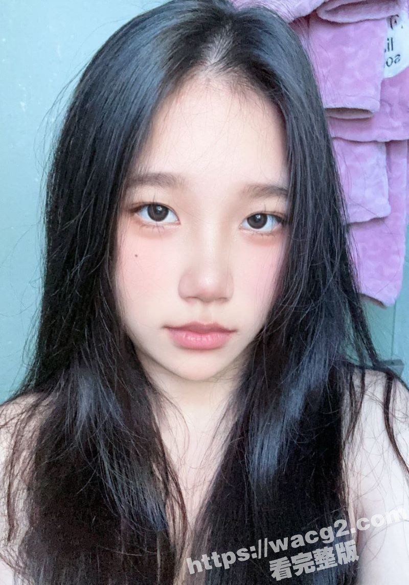 巨乳大学生有着班花的相关图片