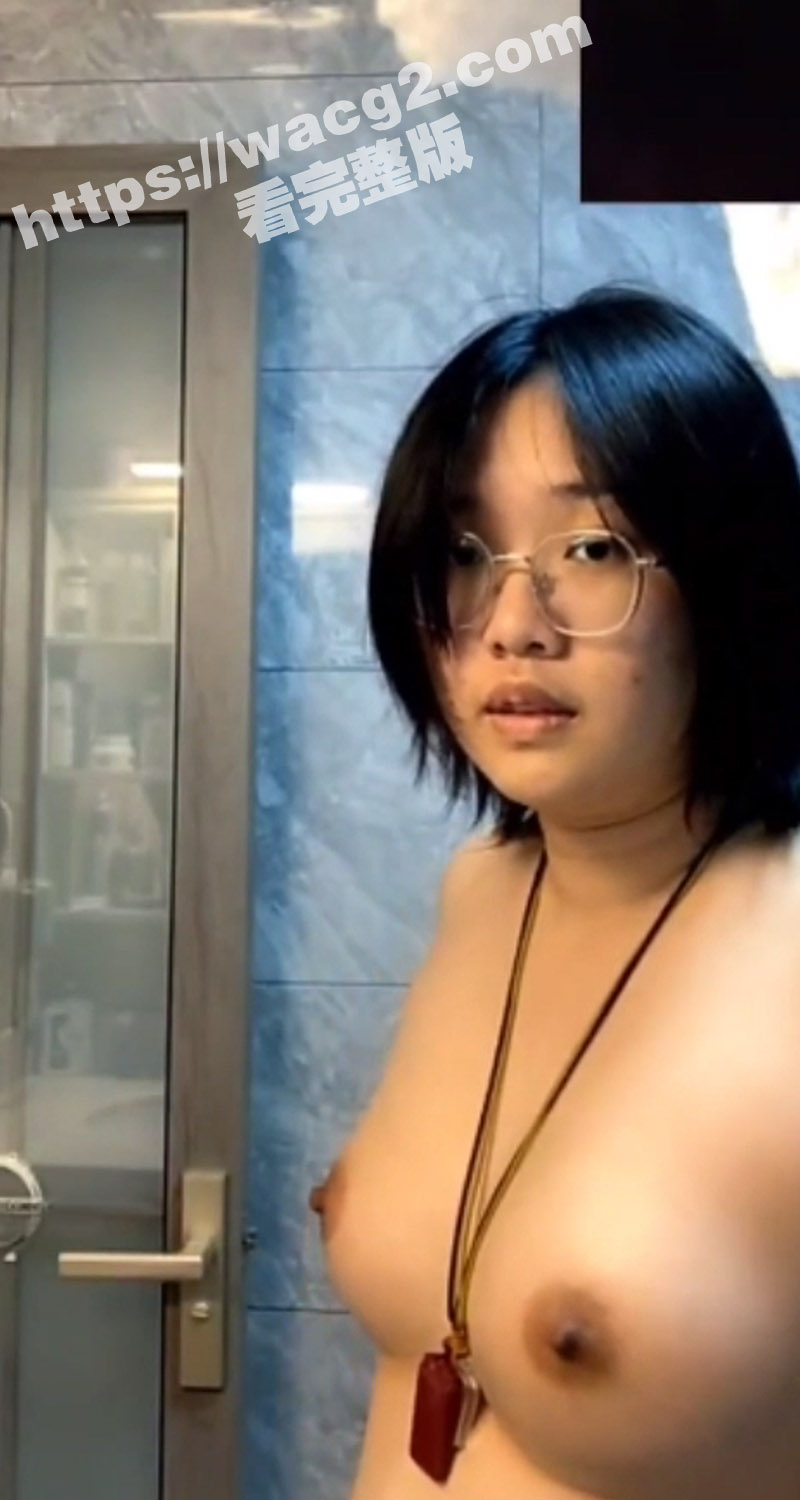 南京女海王眼镜微胖母相关图片