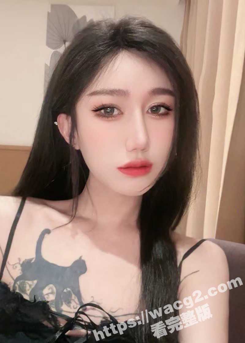 成都高颜值美妖TS 南奎 给健身教练卖力口交吞精 为金主爸爸高水平性爱服务 攻受皆可的极品精盆骚母狗你值得拥有！