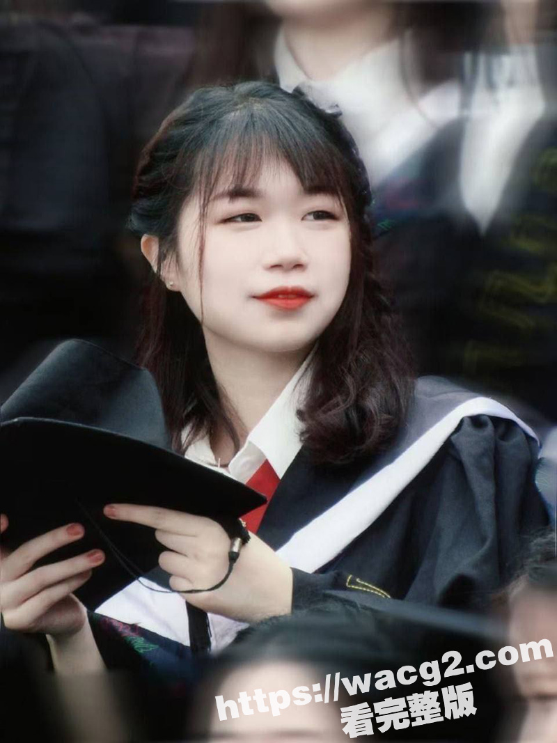 河南真实人妻曹雪丽 颜值青涩装未婚少女出来约炮 被老公的兄弟发现 并调教成母狗和兄弟一起3p