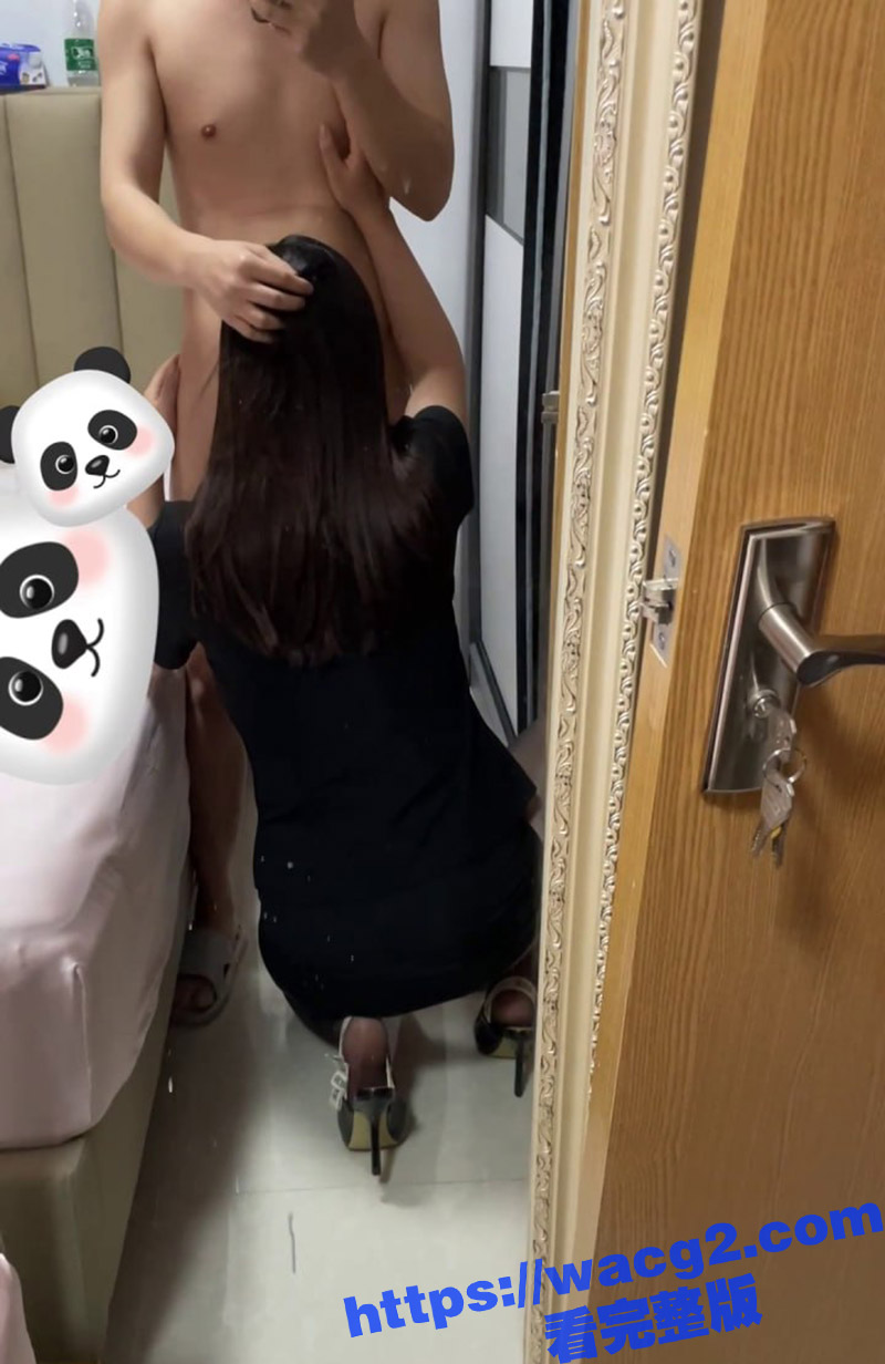 约炮极品骚人妻 丰乳相关图片