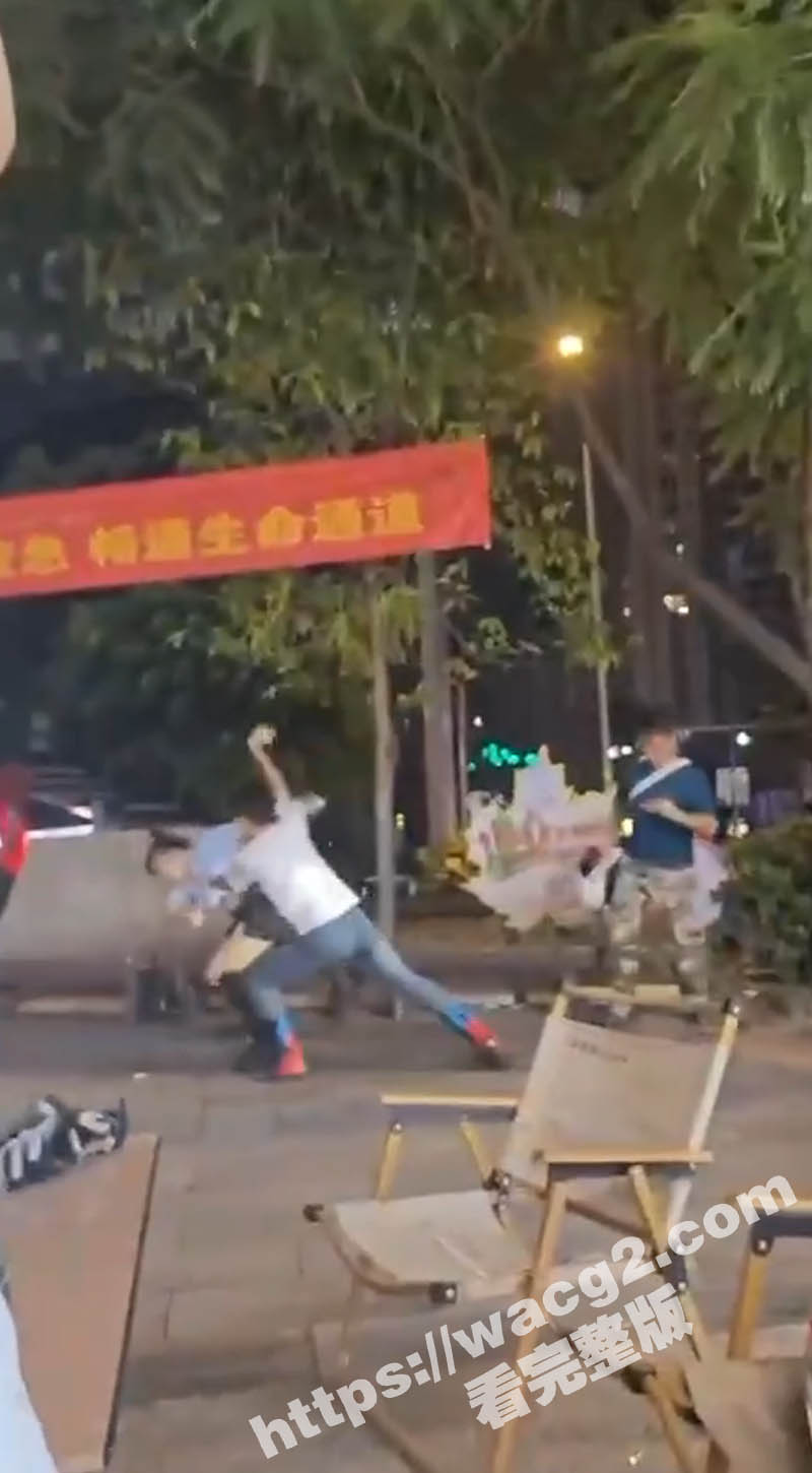 重庆观音桥步行街 一相关图片