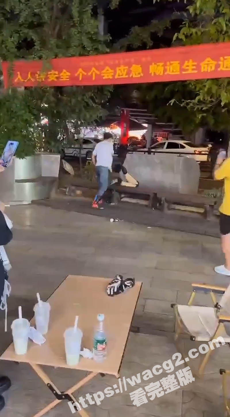 重庆观音桥步行街 一相关图片