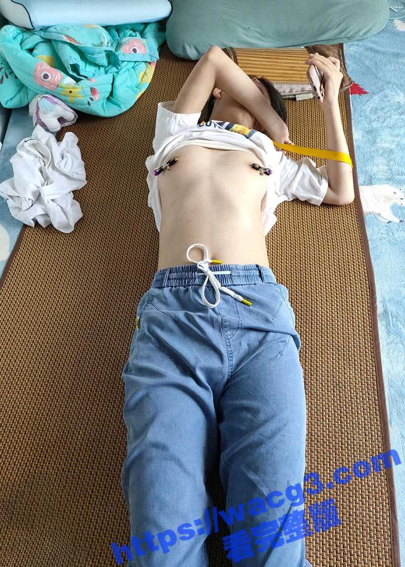 禽兽亲叔叔诱奸还在上相关图片