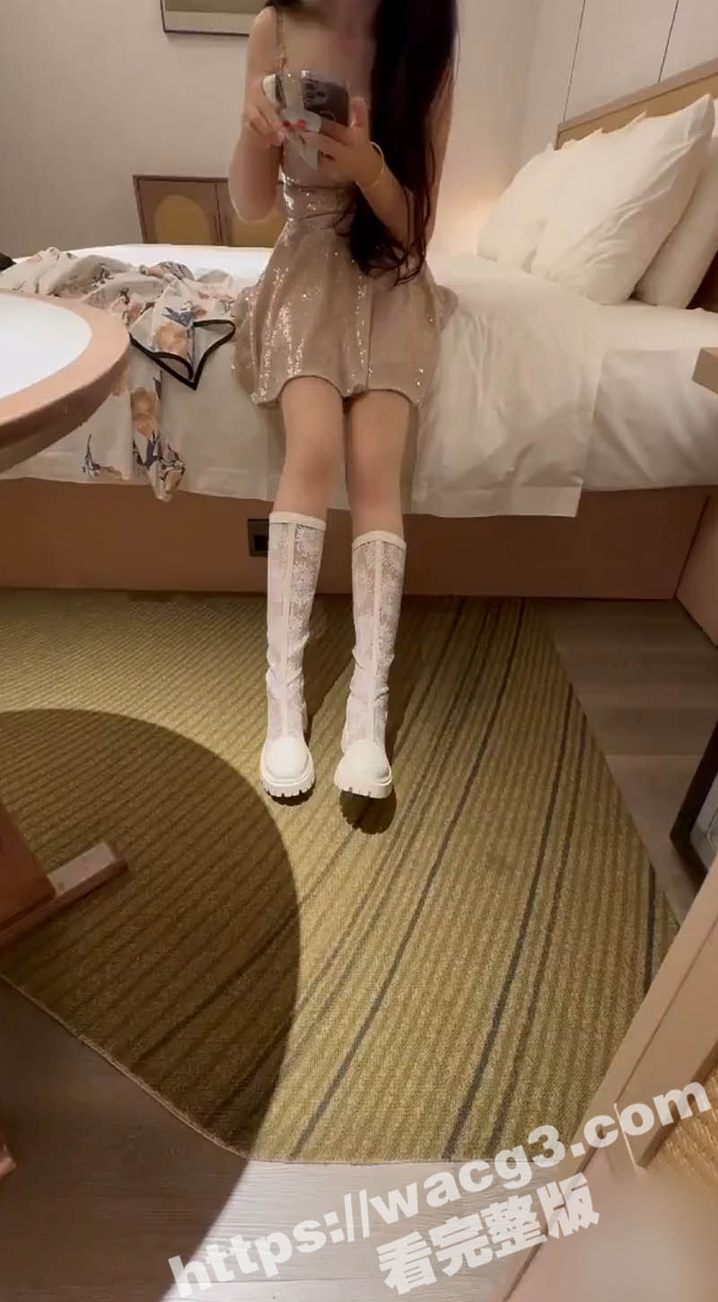 姐弟乱伦大作 会喷水相关图片