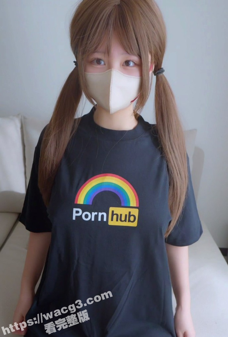 P站超高人气19岁白虎嫩妹SakuJ 最新私拍流出 圆润美臀与水嫩大奶 撸点满满！