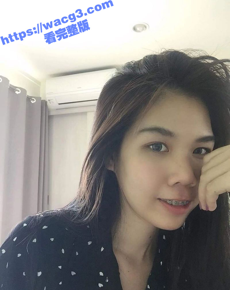 钢牙美女与异地男友视相关图片