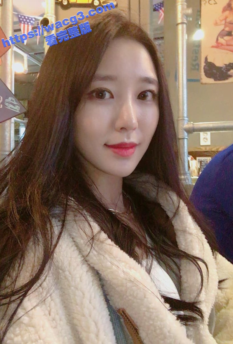 韩国高颜长腿女神柳贤相关图片
