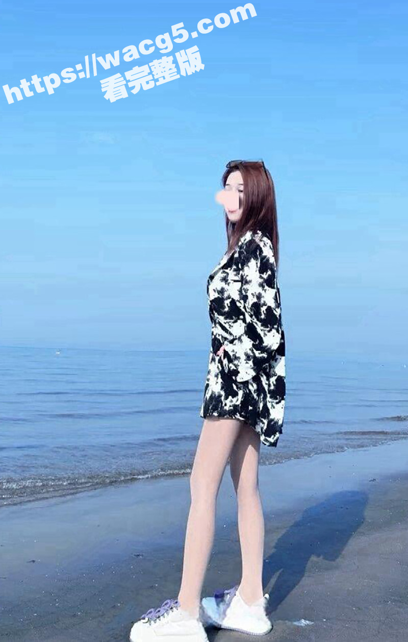 偷情小舅子媳妇 操了你姐还要干你老婆 小舅子日防夜防 没想到被姐夫偷了家 这弟媳身材还真是赞啊