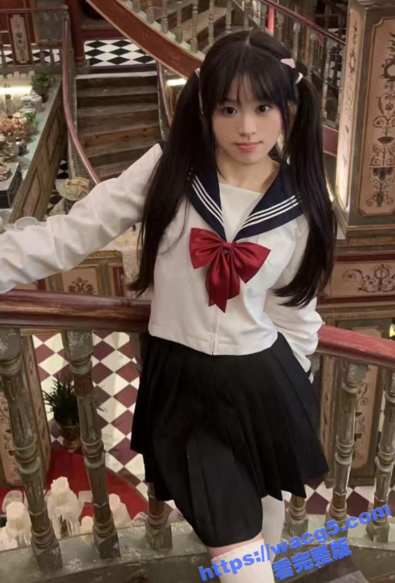 兄妹乱伦 醉酒后强上JK妹妹 疯狂抽插小嫩逼 妹妹在我的胯下被彻底征服！