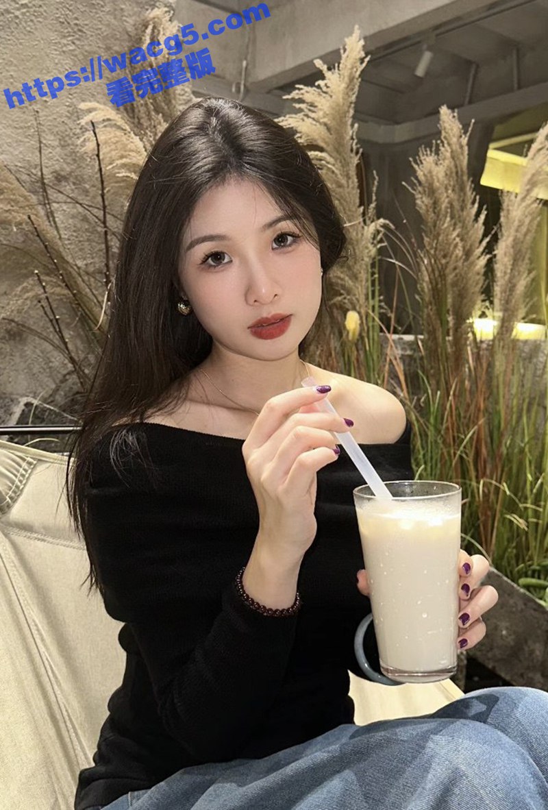 投稿无毛白虎女友 绝美长腿尤物 暴力掐脖打桩无套抽插 高潮迭起操得真过瘾！