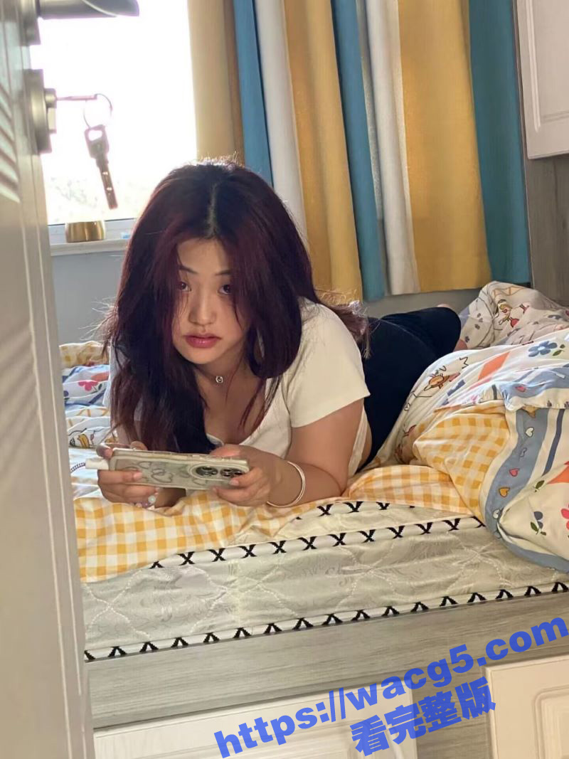 打游戏认识到的同城妹相关图片