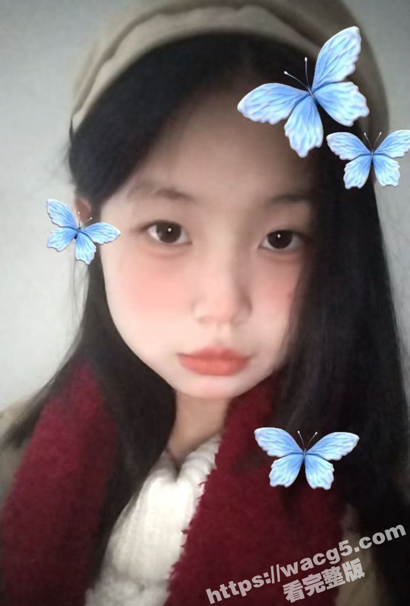 昆明清纯娃娃脸女大学生 自拍摸奶视频被渣男流出 揉搓酥胸嫩穴特写 快来一饱眼福！
