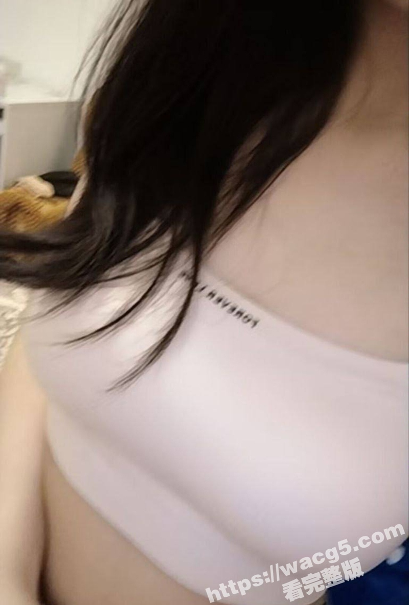 昆明清纯娃娃脸女大学相关图片
