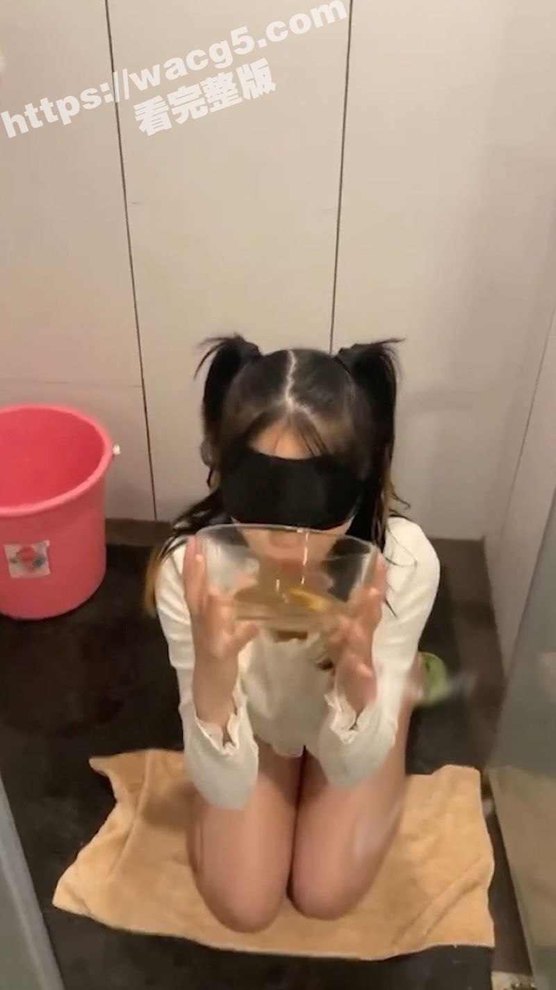19岁小萝莉母狗被调相关图片