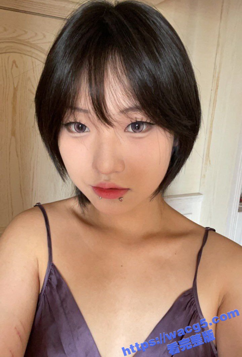 江西现代职业技术学院学生妹 张文卿 骗家里要钱租房 只为与男友放肆做爱！
