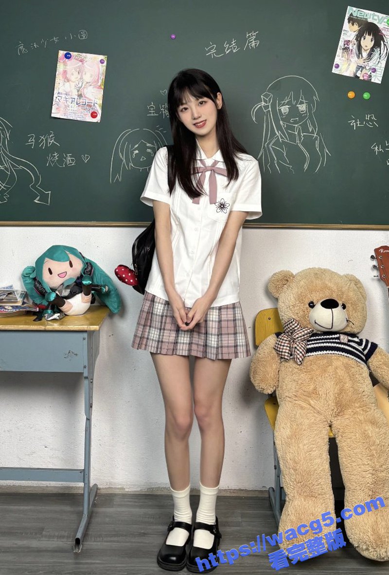 约炮刚毕业的美女高学相关图片