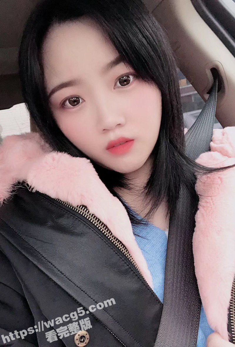 反差婊曝光 清纯可爱高颜值妹子 背地里骚到爆 疯狂自慰揉搓鲍鱼 淫水泛滥!