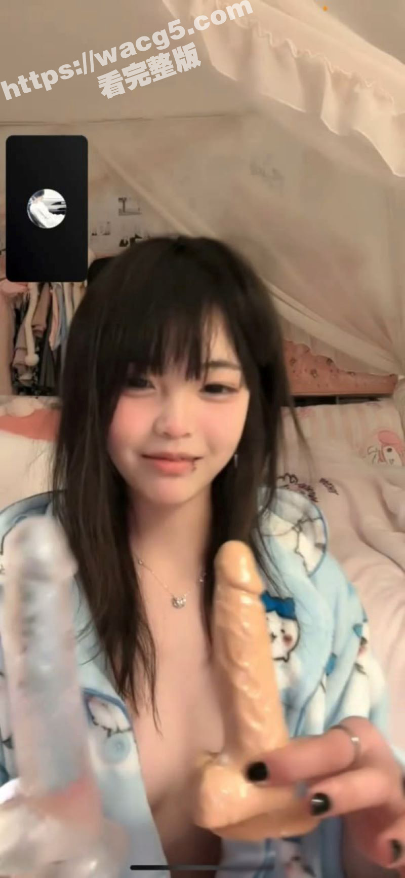 高颜值清纯学生妹打上相关图片