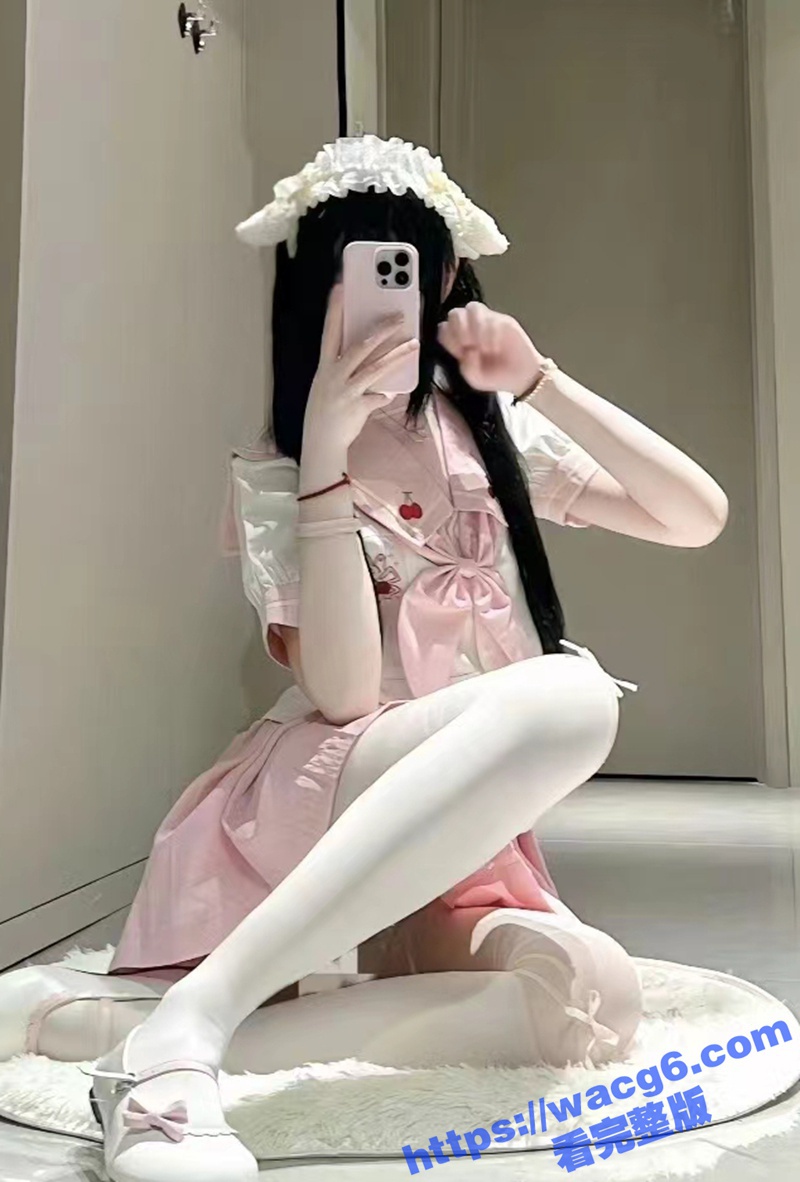 福利姬香草少女 黑丝相关图片