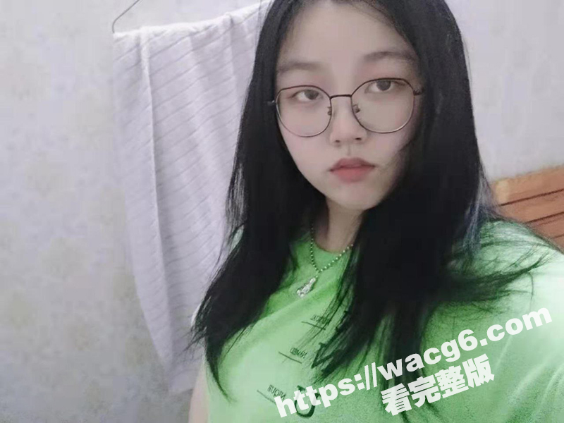 福建眼镜骚人妻陈慧琳相关图片