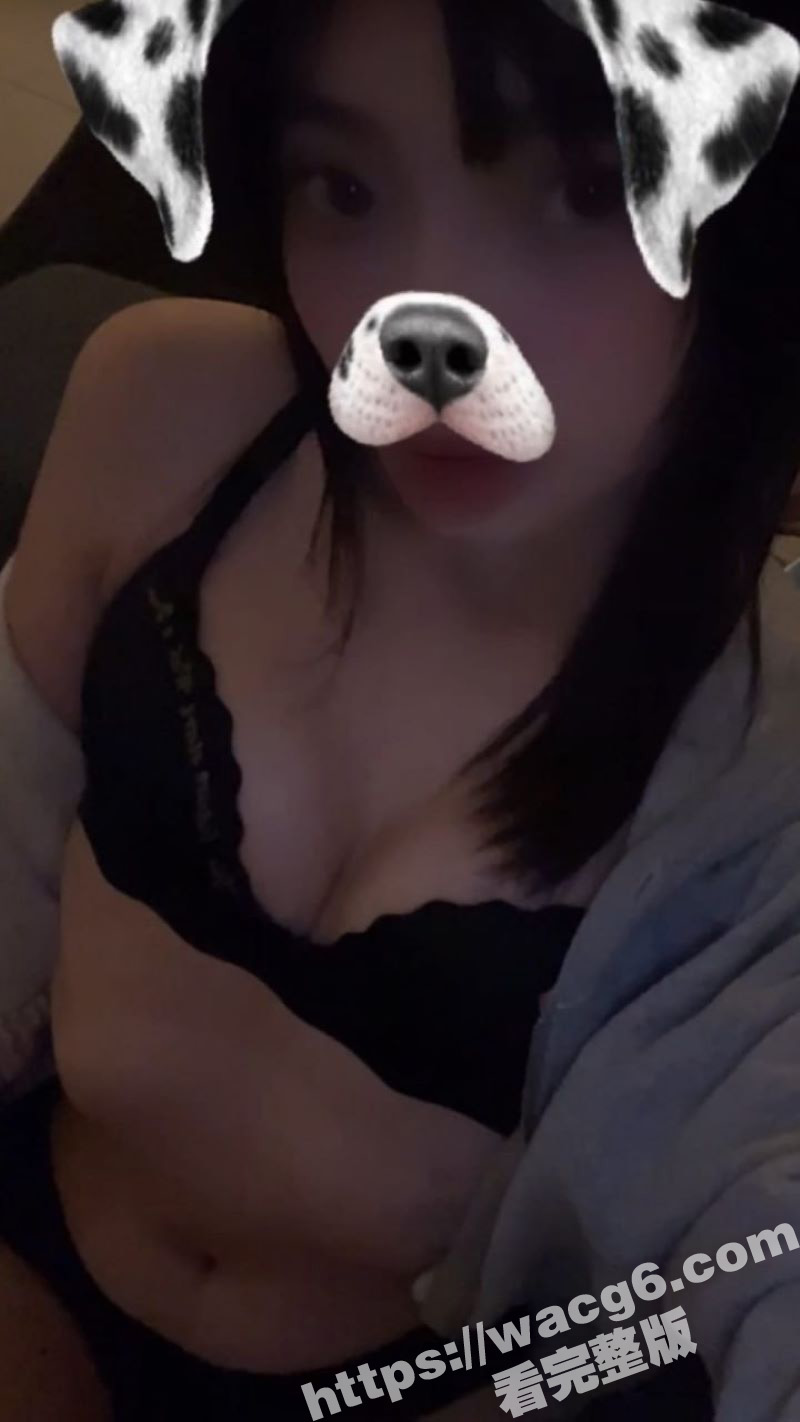 浙江超骚反差美女 黄相关图片